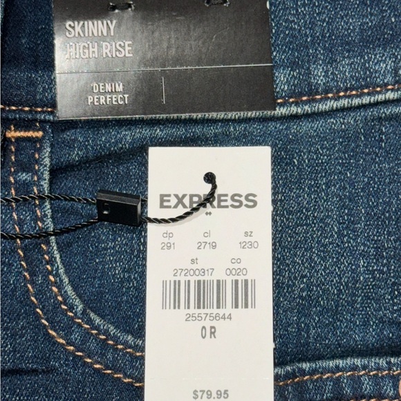 Express Perfect Denim Skinny High Rise size 0R - Picture 3 of 3
